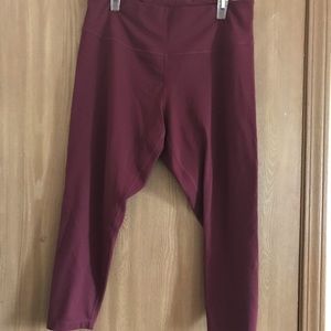 Maroon Active Leggings